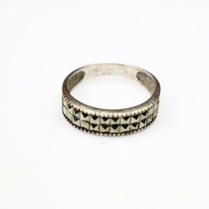 925 Sterling silver ring - 7 3/4 US